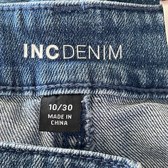 INC SZ 10/30 Tapered Cuffed Ankle Jeans High-Rise Stretch Medium Wash Indigo New - Picture 8 of 10